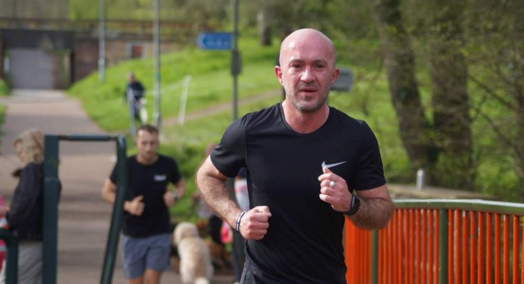 Marathon runner Luke running